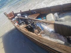 Hallan embarcación artesanal propulsada con motor de automóvil