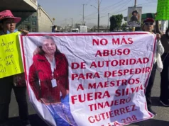 Bloquean profesores la carretera federal México-Texcoco